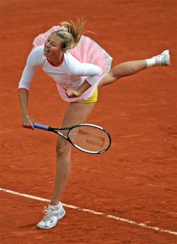 开云-法国队不断突破！，莎拉波娃连续十场比赛得分超过刷新纪录赢得满堂喝彩的简单介绍