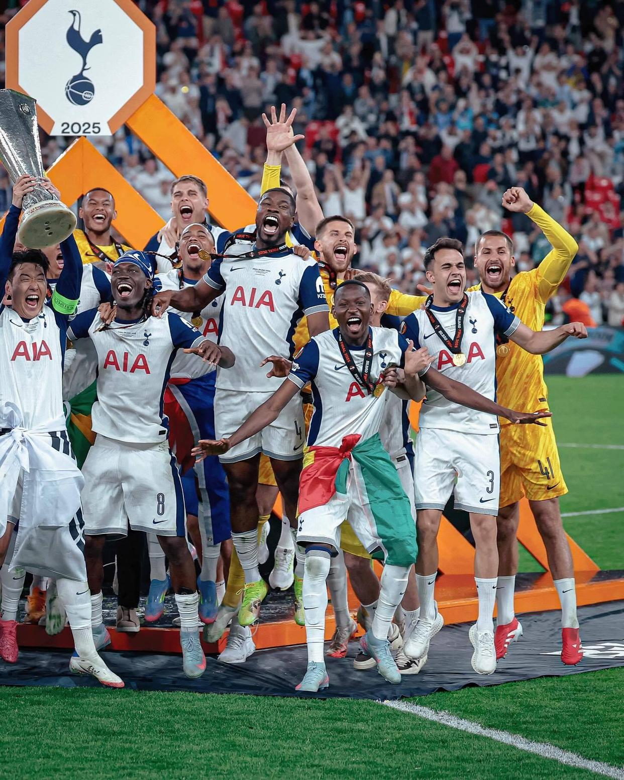 开云-凯恩连续十二场比赛得分超过比分优势明显，曼联挑战极限！的简单介绍